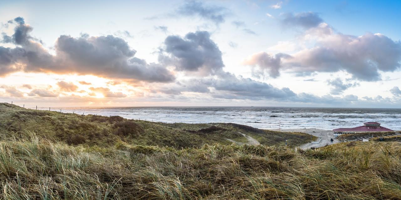 Strandhotel Het Hoge Duin Wijk aan Zee Exterior photo